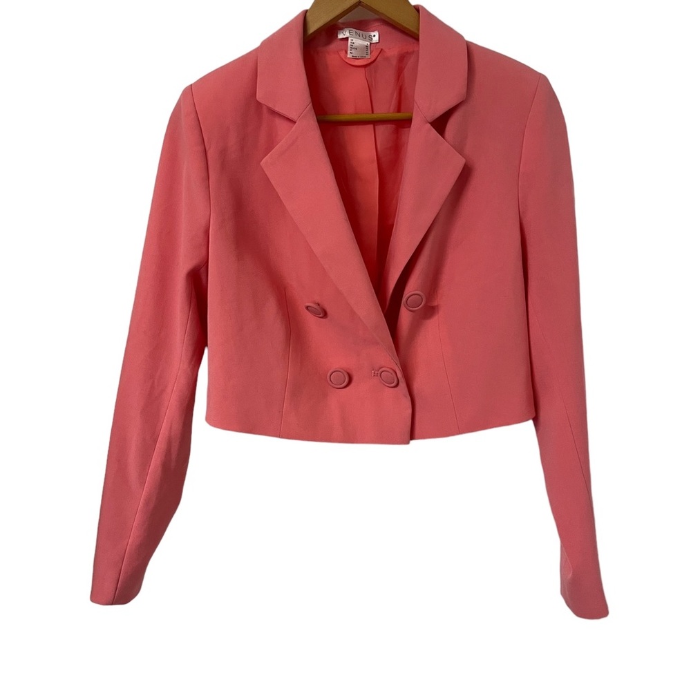 Venus high waited pants with cropped jacket . Size 6. Fit’s true to size